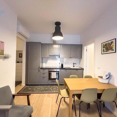 Imbriani 4S Tirabora Short Rent Lägenhet Trieste Exteriör bild