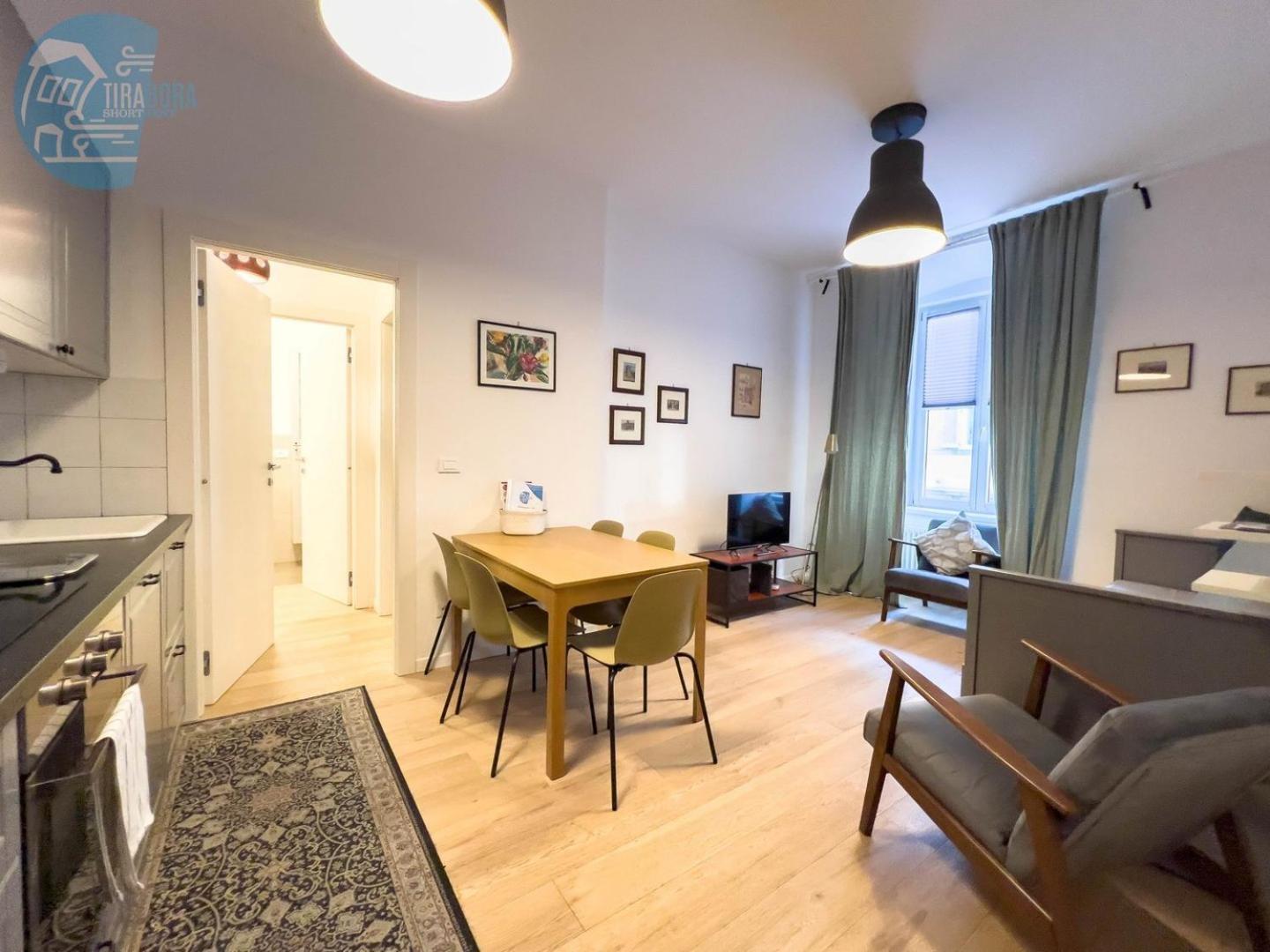 Imbriani 4S Tirabora Short Rent Lägenhet Trieste Exteriör bild